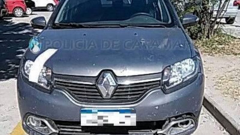Denunció a su ex porque le robó el auto a su padre