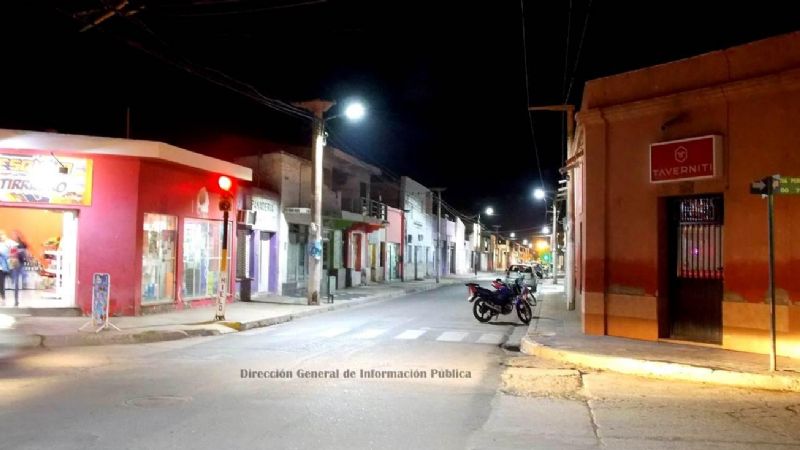 Nueva iluminación en el centro de la ciudad de Tinogasta