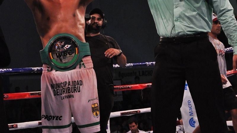 Ojeda destronó a Cabral en gran duelo