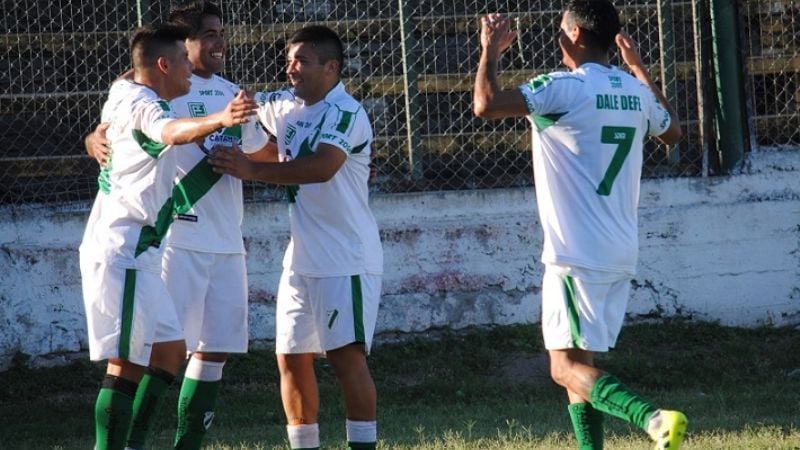 Defensores venció al CAI y lidera solo la “D”