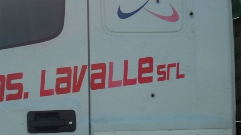 Piratas del asfalto secuestran a camionero y roban cargamento en la ruta 157