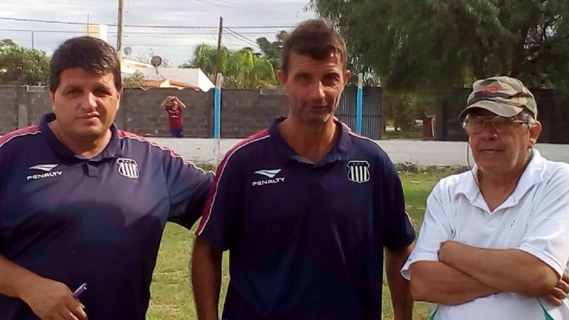 Talleres de Córdoba prueba jugadores en Recreo