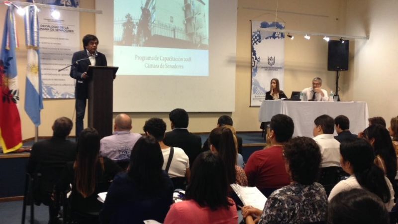 Se puso en marcha la capacitación a empleados del Senado