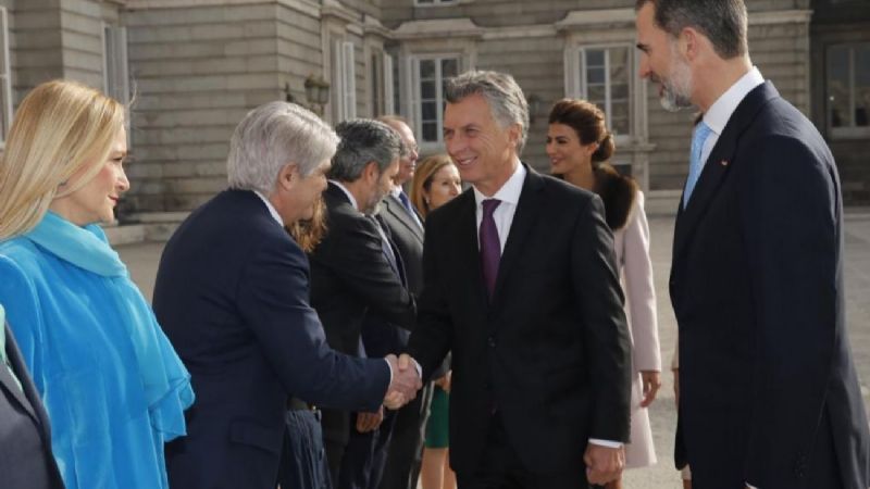 Escandalosa renuncia de la alcaldesa de Madrid