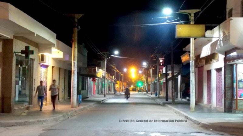 Mejoran la iluminación en el centro de Tinogasta