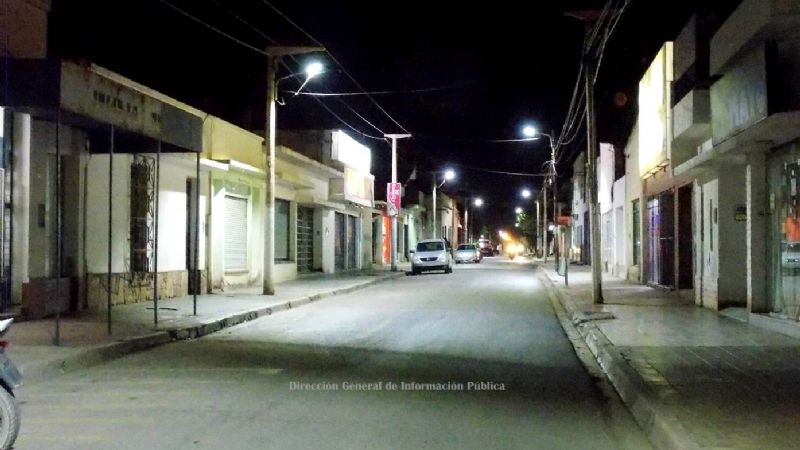 Mejoran la iluminación en el centro de Tinogasta