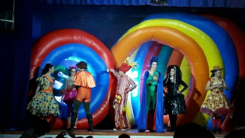 "El maravilloso mundo de la alimentos" en el Cine Teatro