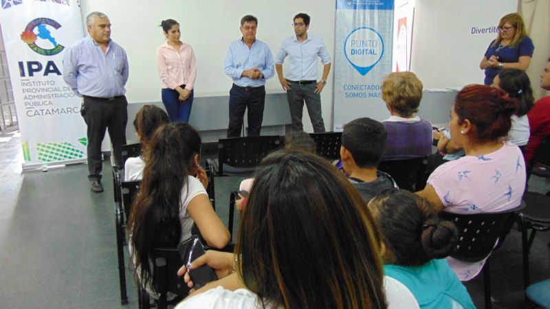 El IPAP entregó certificados a municipales capacitados