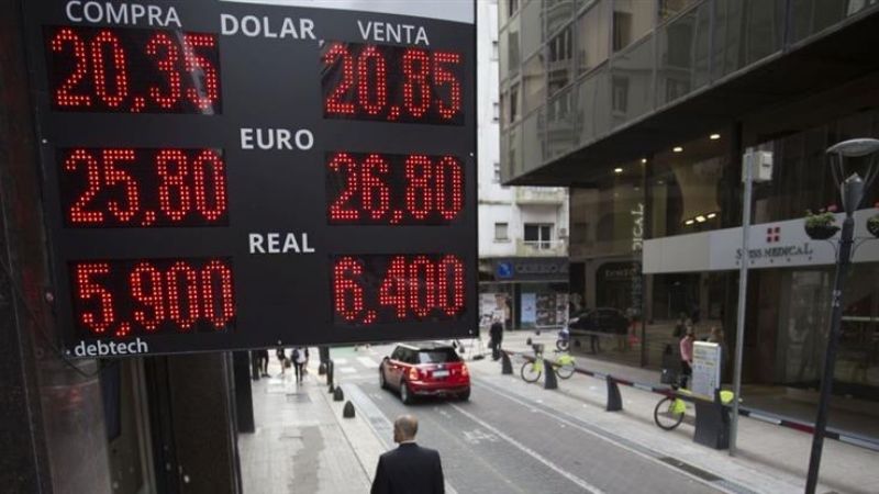 El BCRA no logra frenar al dólar que rompió nuevo récord