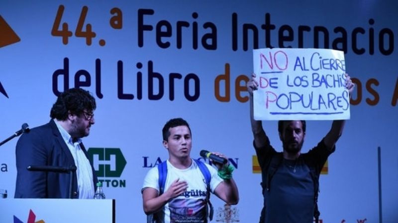 Escándalo en la inauguración de la Feria del Libro