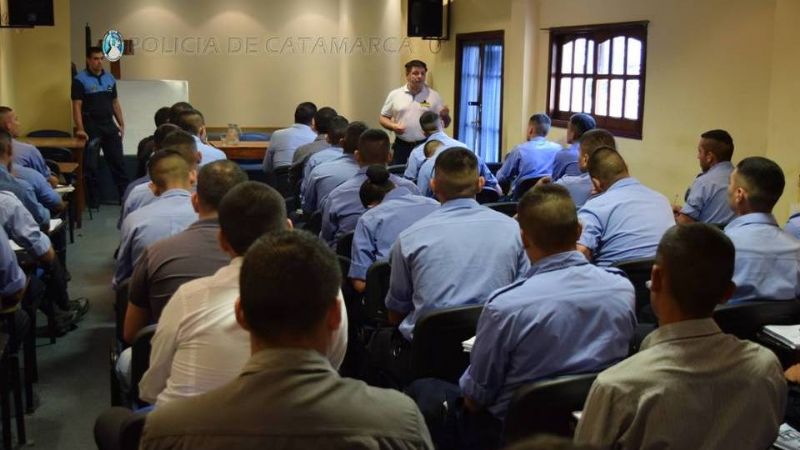 Capacitación para cadetes y nuevos agentes de Policía de la Banda de Música