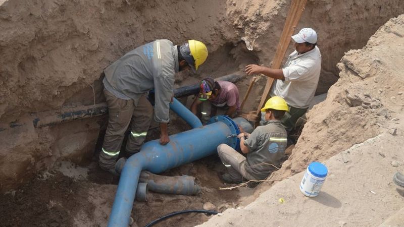 Cambio de cañería en San Antonio, FME