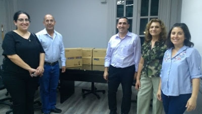 Proyectores para la Facultad de Tecnología