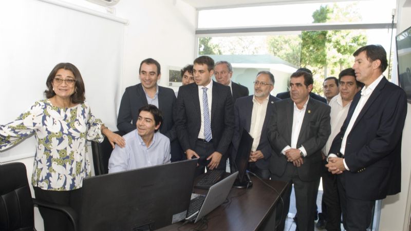 Lucía visitó la EC Sapem e inauguró nuevas obras