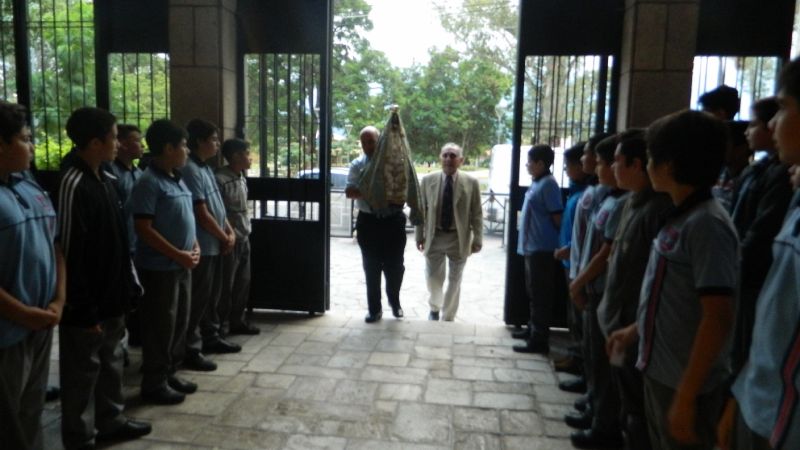 La Virgen del Valle visitó las escuelas preuniversitarias