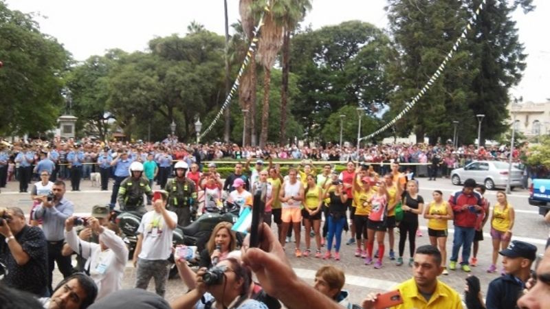 La Virgen del Valle descendió desde el Camarín y marcha a la Ermita de Valle Viejo