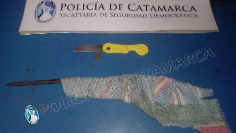 Aprehenden a cuatro personas con armas tumberas