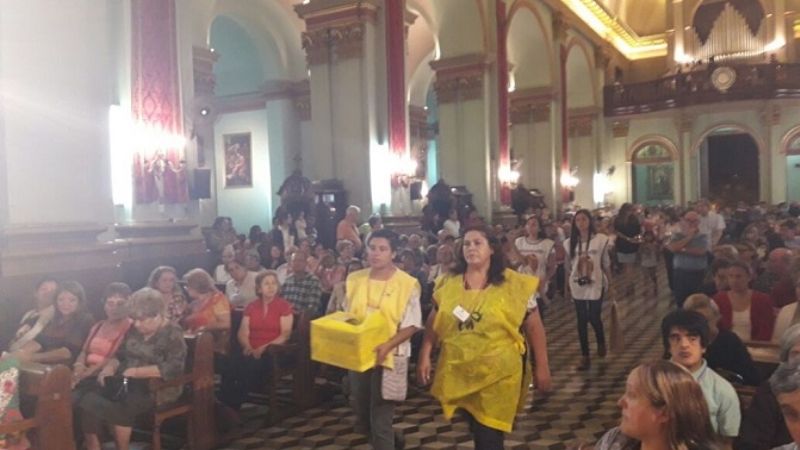 “Que María los motive a ser servidores  de la verdad, el amor y el respeto”