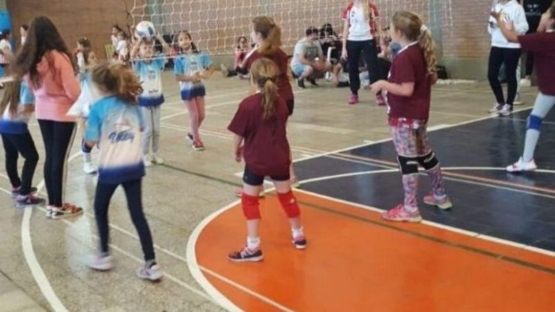 Preparan Encuentro Provincial de Mini Vóley en Belén