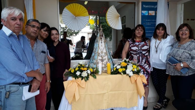 Nodocentes universitarios acompañaron a la Virgen del Valle