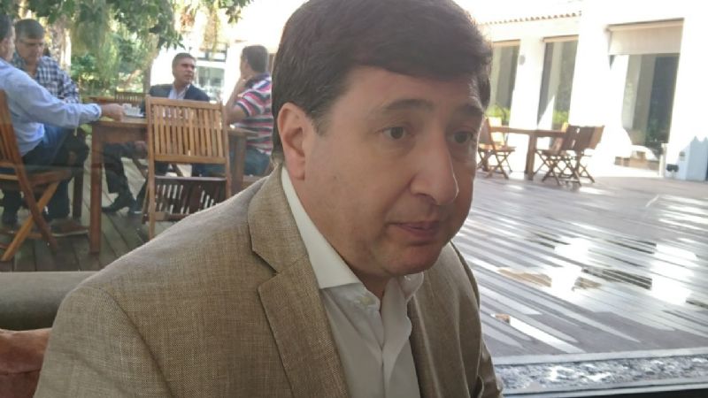 “No es momento de discutir candidaturas”