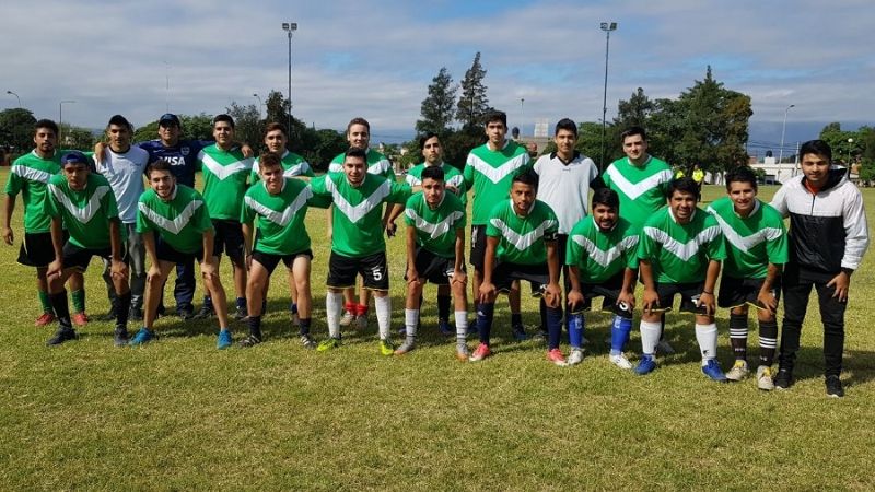 Arranque ganador de los candidatos en la Universitaria