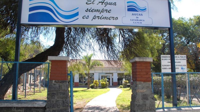Aguas de Catamarca no atenderá al público mañana y el lunes