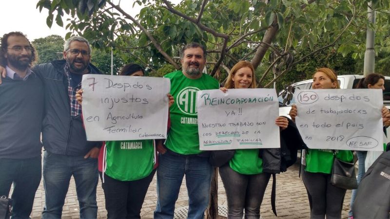 Movilización contra los despidos en Agricultura Familiar