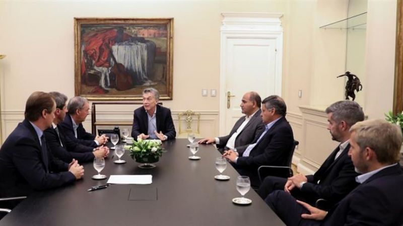 Macri recibió a gobernadores peronistas