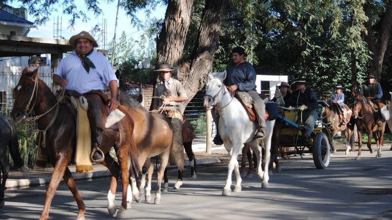Esforzados jinetes llegaron desde El Suncho para honrar a Esquiú