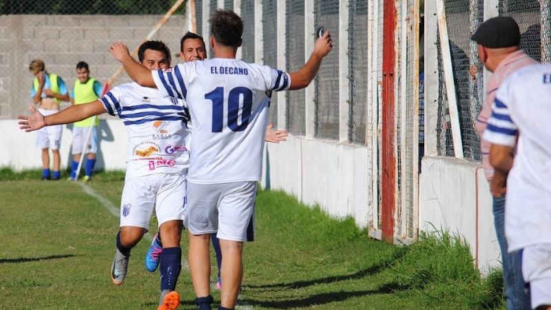 Clasificaron Coronel Daza, Vélez, Sarmiento y Ateneo