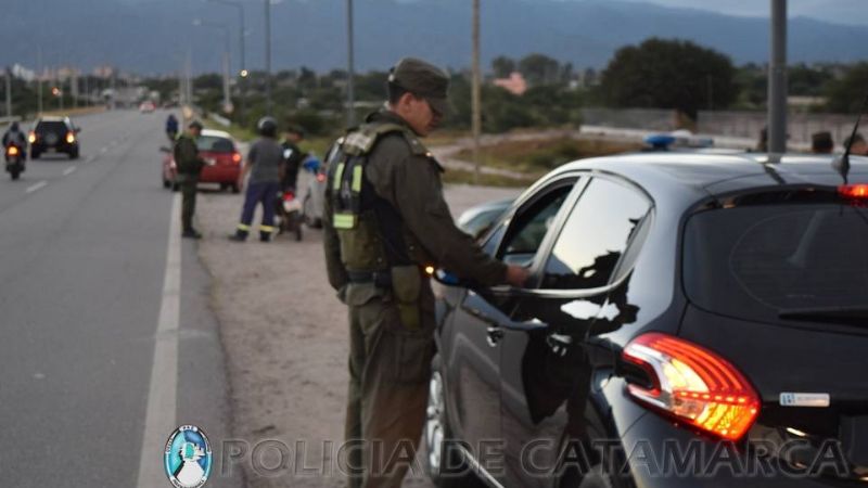 Secuestran 14 motos y dos aprehendidos en controles del CNPC