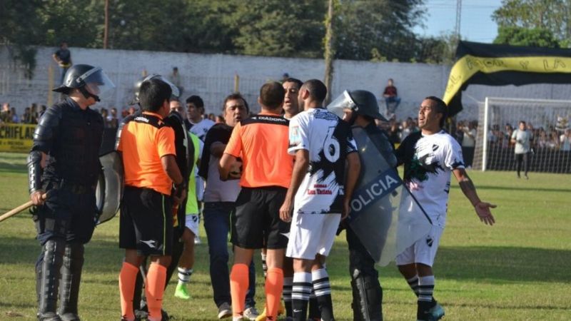 Escandalosa eliminación de Newbery del Federal “C”