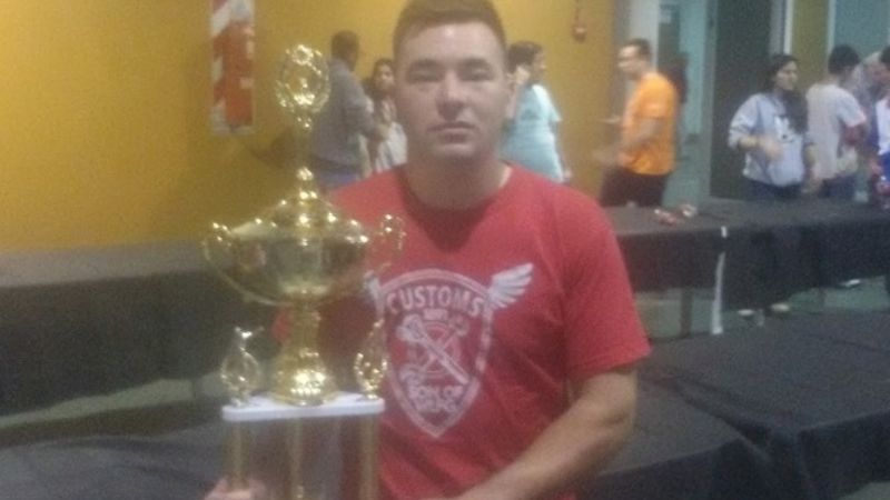 Ocampo y Robledo en el ajedrez de los “emprendedores”