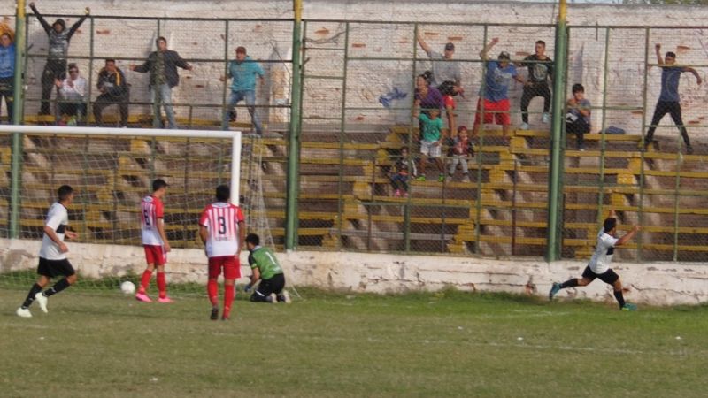 El aporte de Deportes va salvando a la Superliga