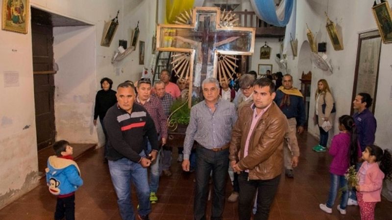 Cientos de fieles celebraron al  Señor de los Milagros en La Tercena
