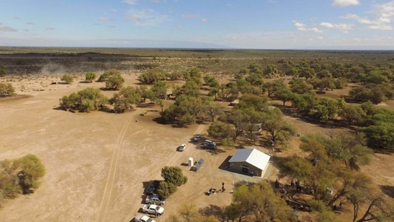 La Gobernadora inauguró dos escuelas en Pomán