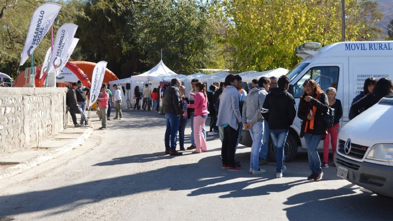 El Senado junto a “Catamarca con Todos” en Hualfín