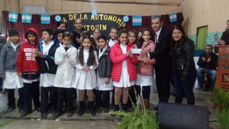 Ayuda económica para alumnos de Mutquín
