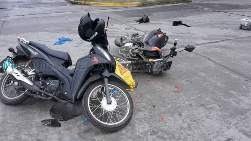 Tres heridos en un choque de motos