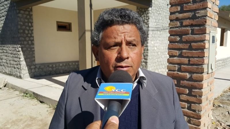 Gomez acordó con ATE un incremento salarial