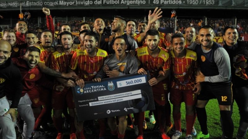 Sarmiento de Resistencia eliminó a Racing de la Copa Argentina