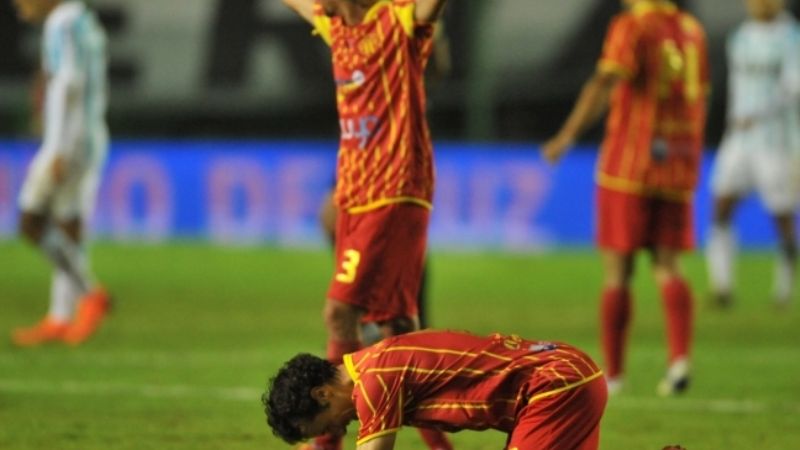 Sarmiento de Resistencia eliminó a Racing de la Copa Argentina