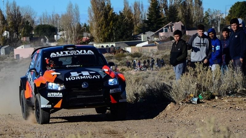 Los D’Agostini contrariados con “el petróleo y los dinosaurios”