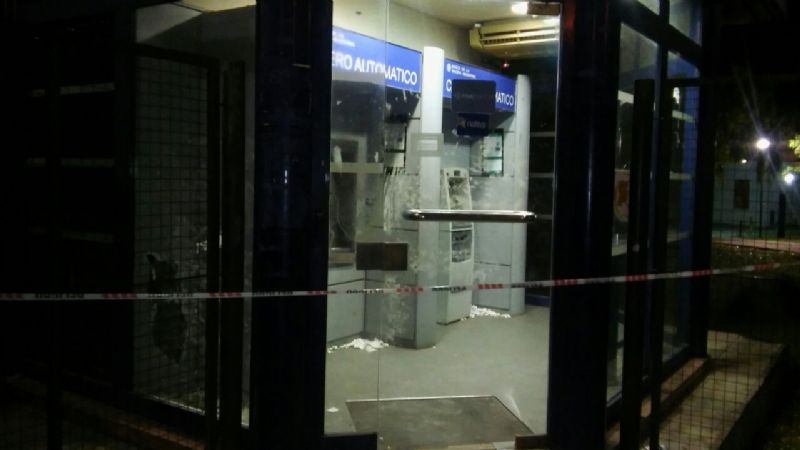 Hicieron un boquete en el cajero de la UNCa