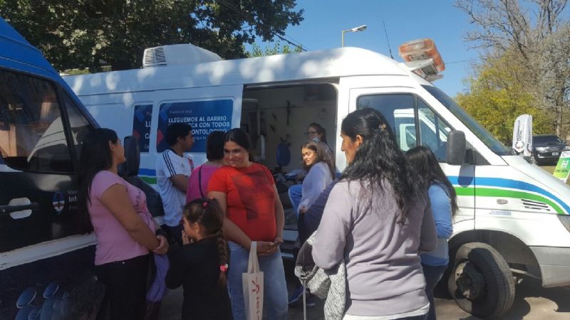 “Lleguemos al Barrio” brindó asistencia en Balcozna