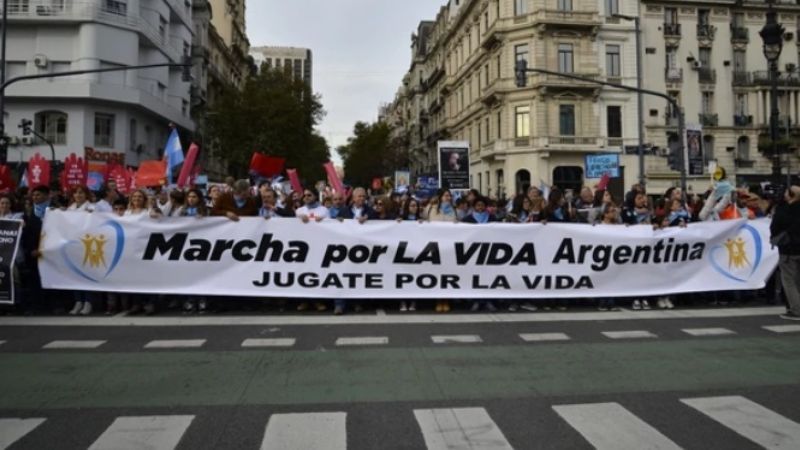 Se llevó a cabo la Marcha por la Vida
