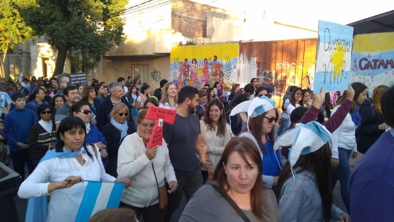 En Catamarca marcharon en defensa de “las dos vidas”