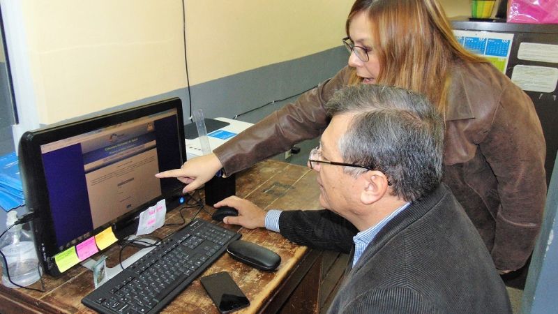 Continúan digitalizando y equipando el sistema sanitario