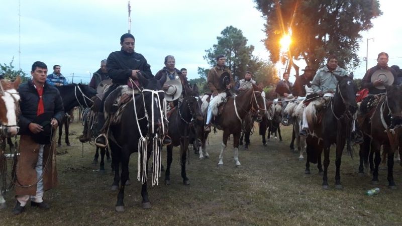 Más de 100 gauchos acompañan a la Virgen hacia Tafí del Valle